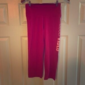 Good‎ Vibes Pink Capri Leggings Size Medium